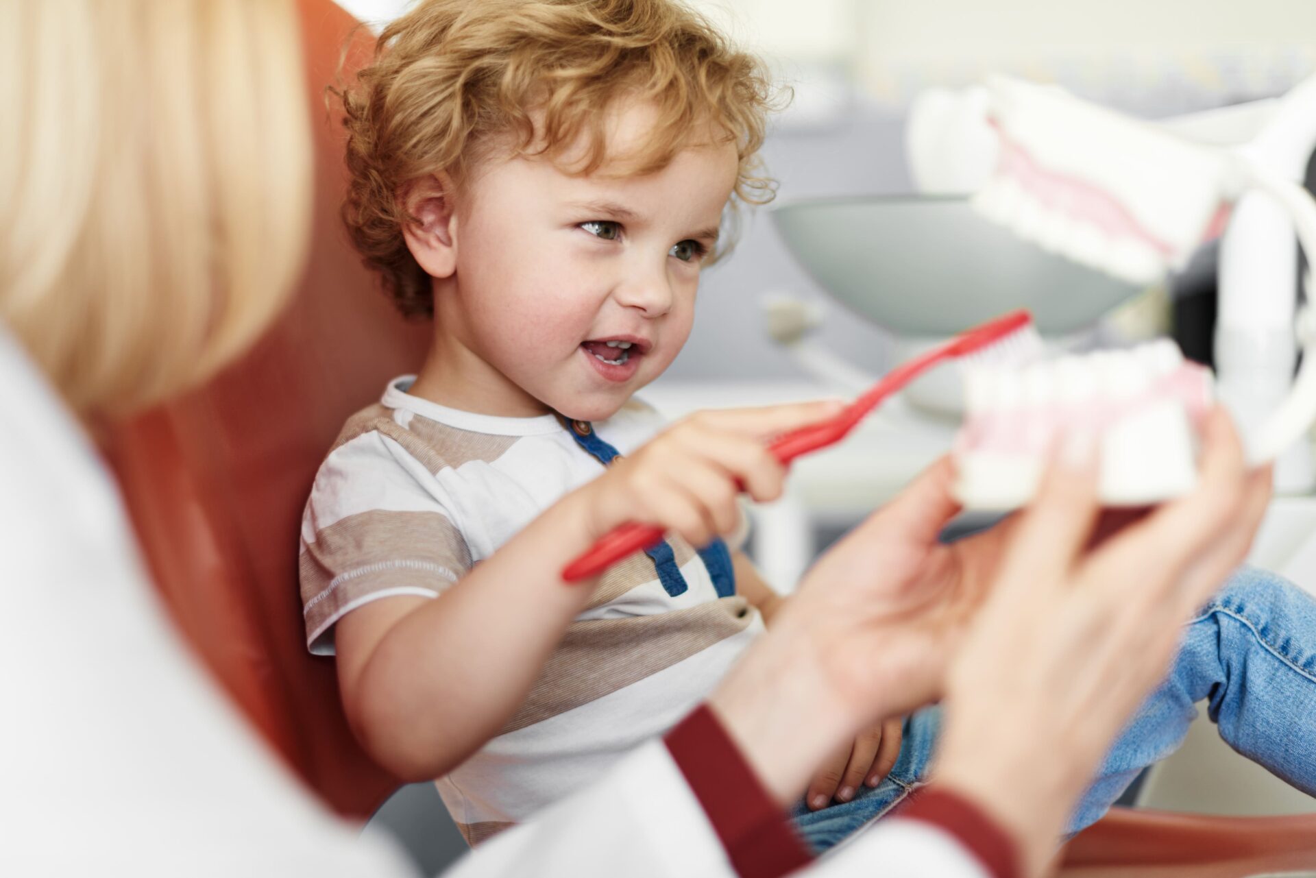 Why Should You Take Your Children to a Pediatric Dentist